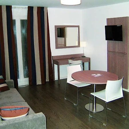 Zenitude Residences Village Hotel apartamentowy 3*