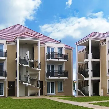 Zenitude Residences Village Hotel apartamentowy 3*