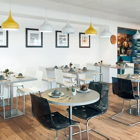 Hotel apartamentowy Zenitude Residences Village Roissy-en-France