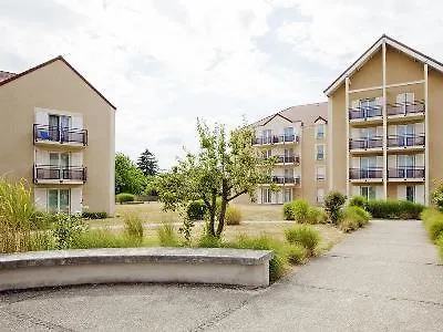 Hotel apartamentowy Zenitude Residences Village 3*