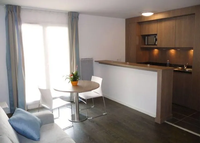 شقة فندقية Zenitude Residences Village