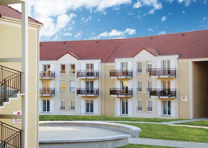 شقة فندقية Zenitude Residences Village